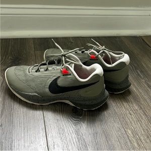 Men's NIKE React SFB Low Men's 8.5 - Black and Army